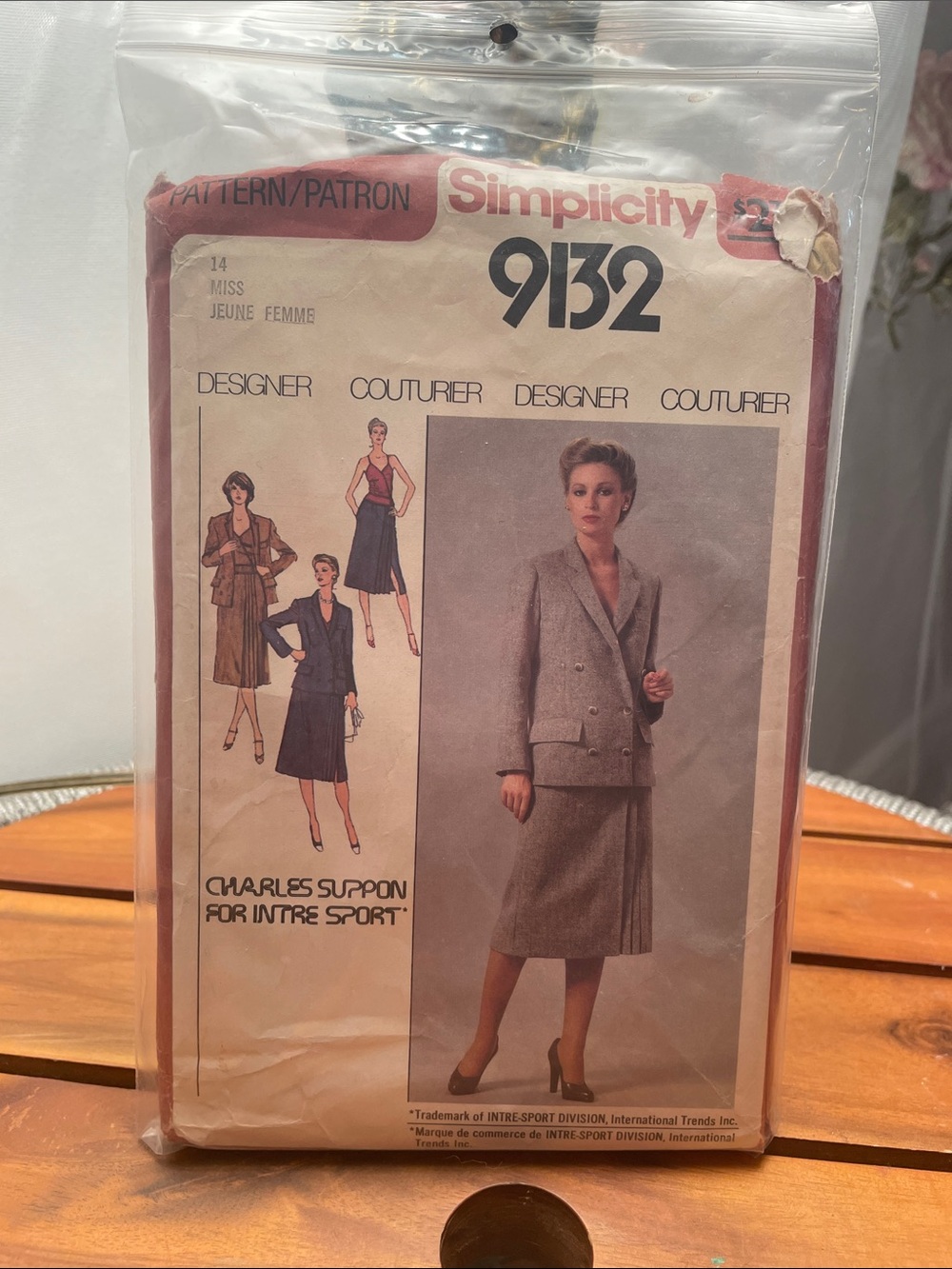 Simplicity 9132 Gray Tailored Midi Skirt Set